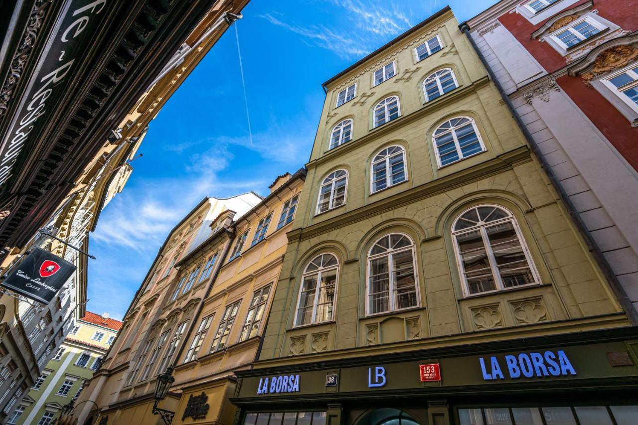 Charles Apartments In Old Town Прага Екстер'єр фото
