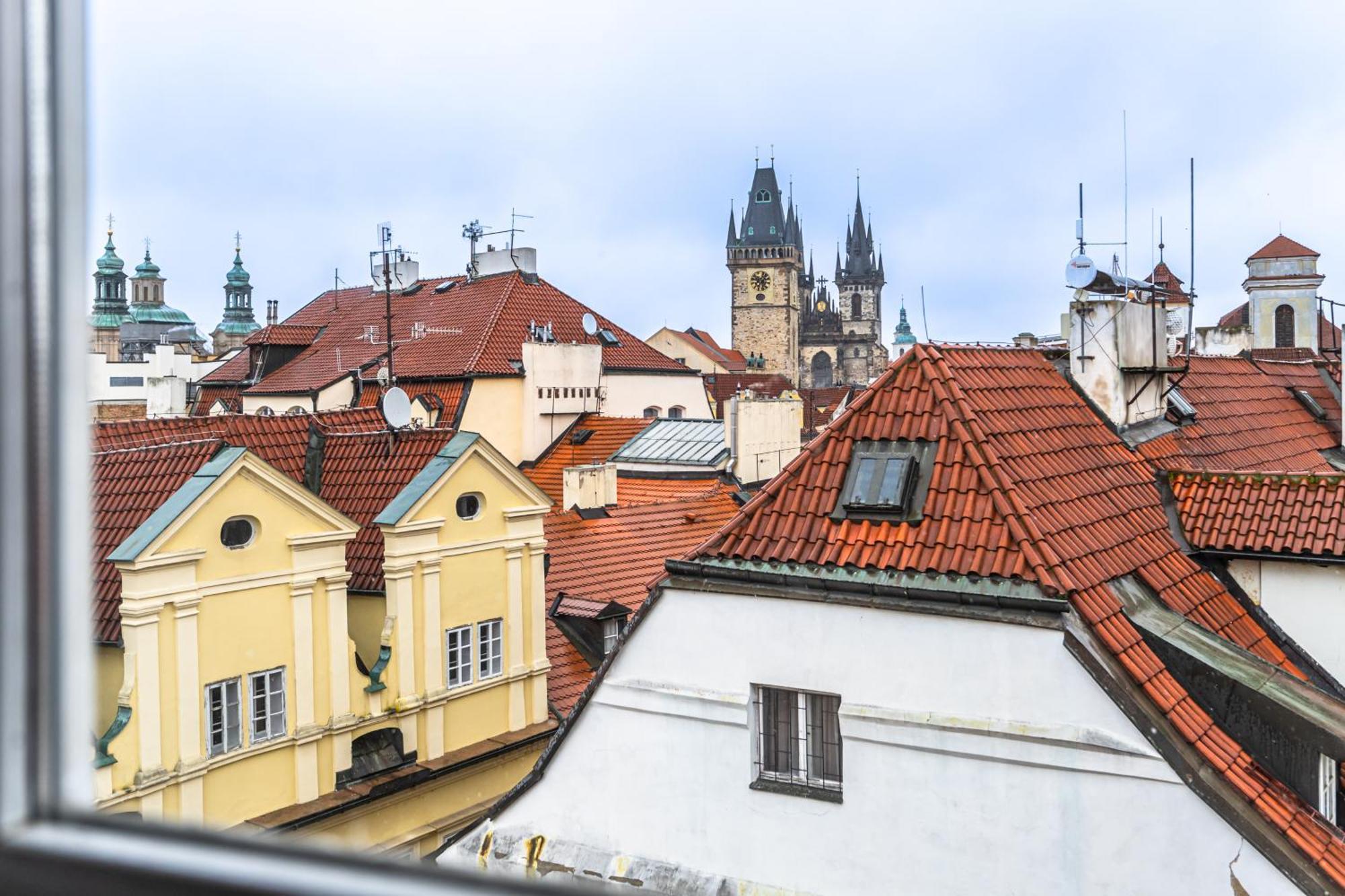 Charles Apartments In Old Town Прага Екстер'єр фото