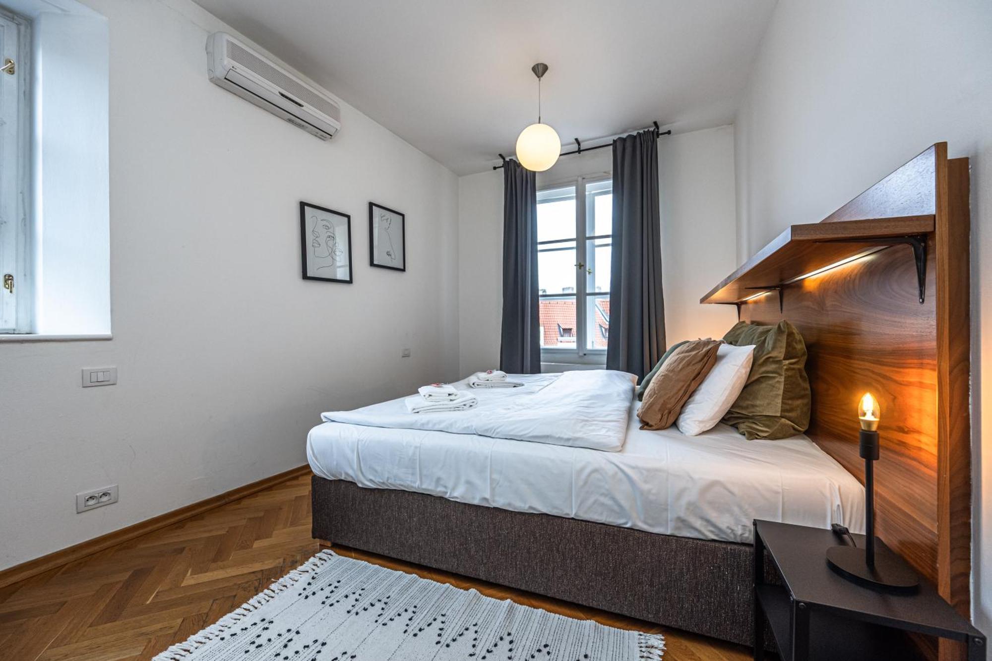 Charles Apartments In Old Town Прага Екстер'єр фото